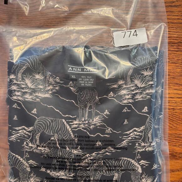 Ann May 100% Silk Tank Blouse Black with Zebra's Women's Size XL Safari - Picture 7 of 7